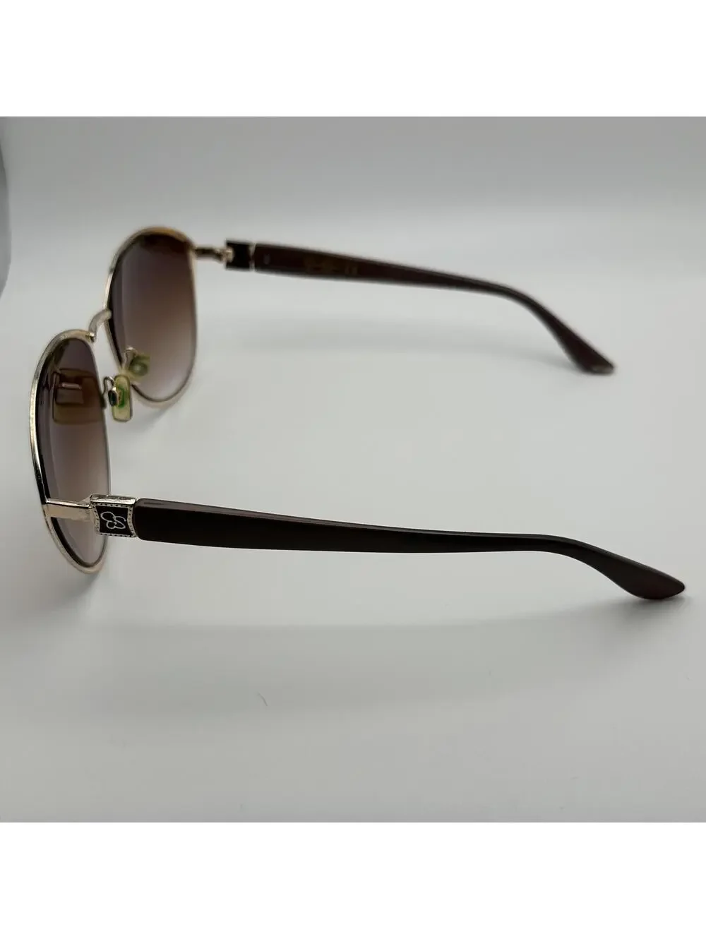 Jessica Simpson Gold & Brown Gradient Cat Eye Sunglasses
